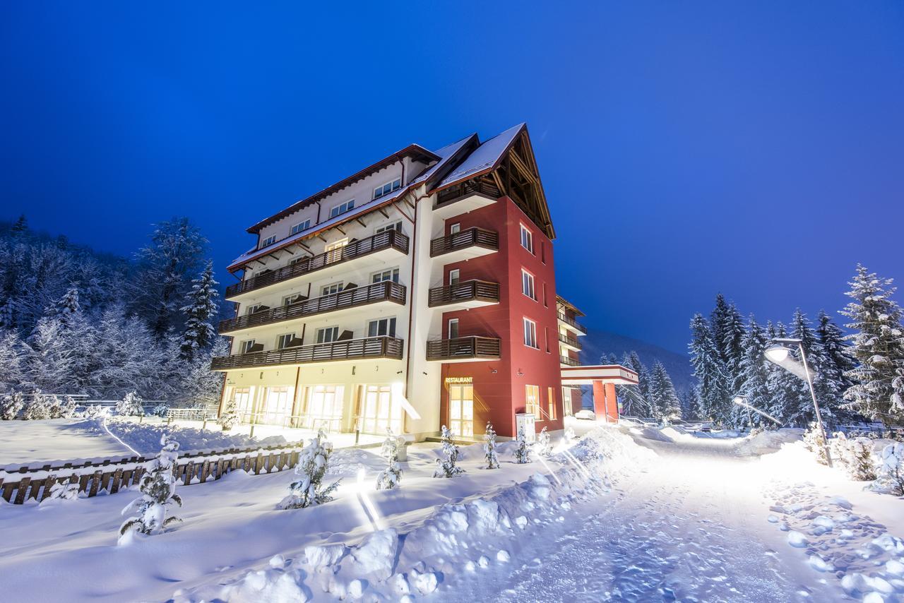Hotel Tts**** Spa&Wellness Covasna Exterior foto